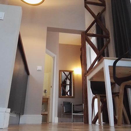 Temple Suites Guesthouse 波尔蒂芒 外观 照片