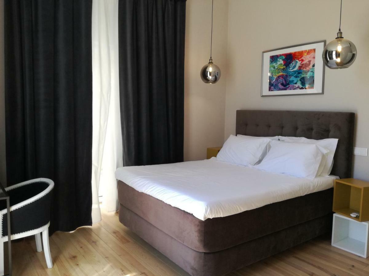 Temple Suites Guesthouse 波尔蒂芒 外观 照片