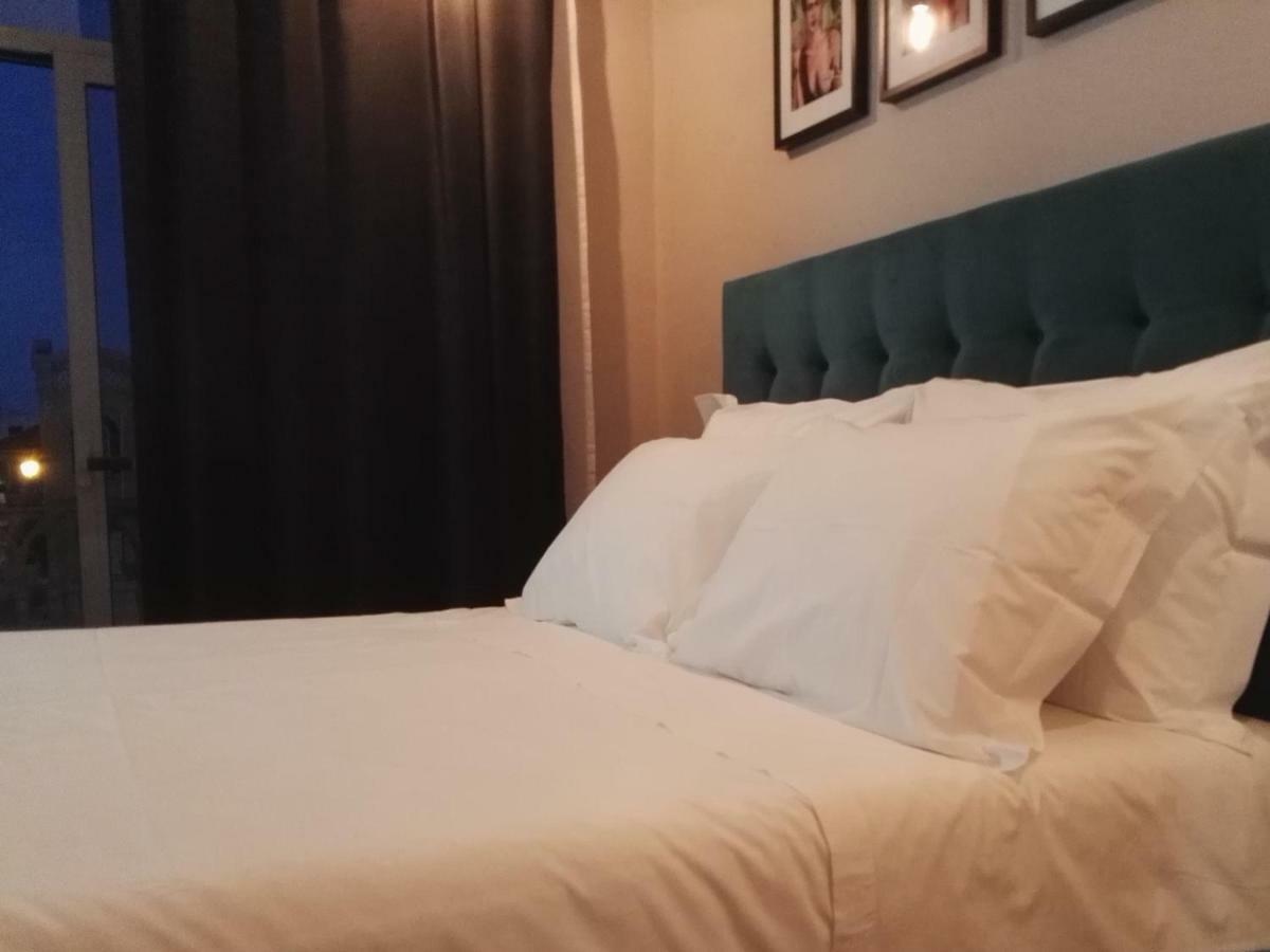Temple Suites Guesthouse 波尔蒂芒 外观 照片